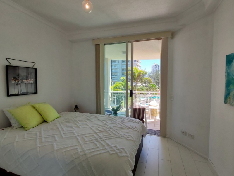 306/46-52 Pacific Street, Main Beach QLD 4217