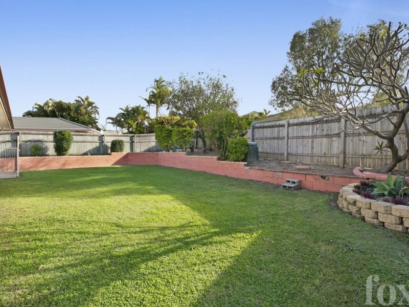 21 Jack Nicklaus Way, Parkwood QLD 4214