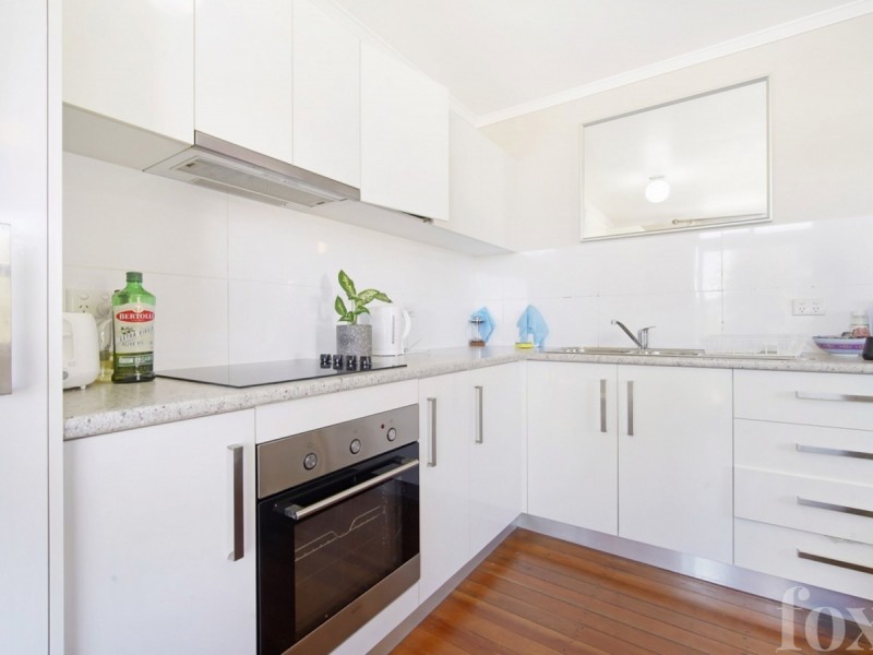 8/39 Sunset Boulevard, Surfers Paradise QLD 4217