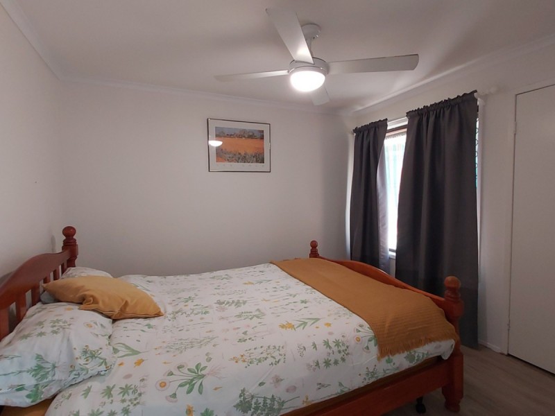 2/20 Botanical Drive, Labrador QLD 4215