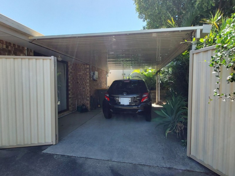 2/20 Botanical Drive, Labrador QLD 4215
