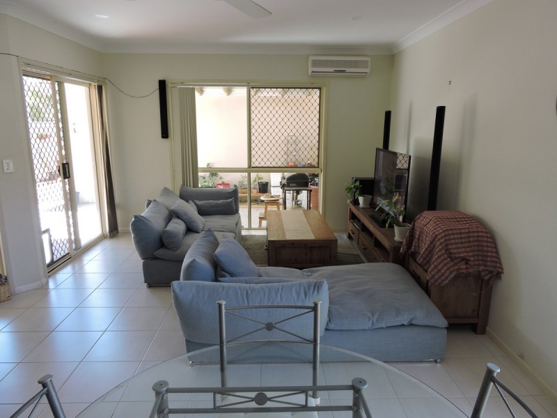 2/12 Gray Street, Southport QLD 4215