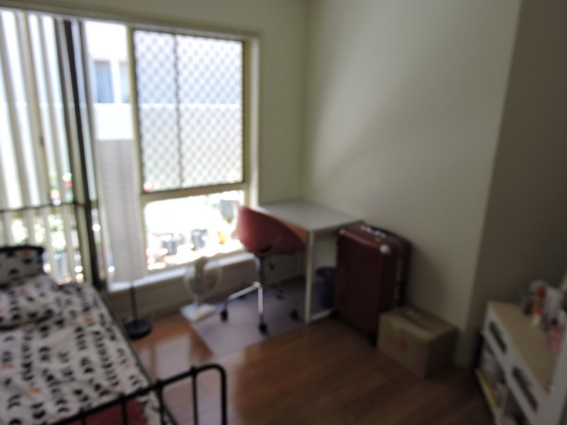 2/12 Gray Street, Southport QLD 4215