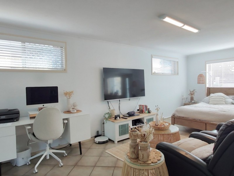 12 Mitchell Avenue, Molendinar QLD 4214