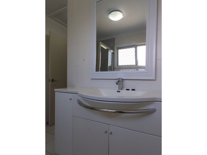 12 Mitchell Avenue, Molendinar QLD 4214