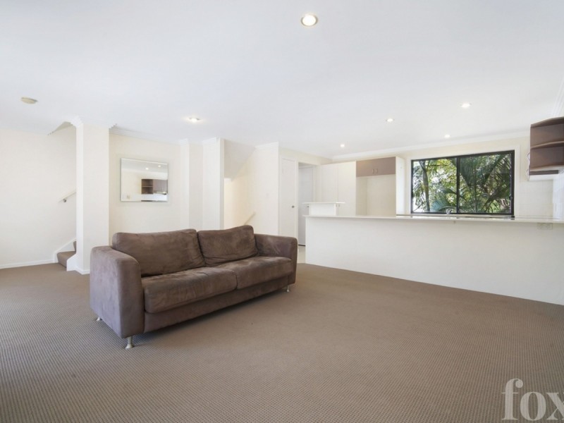 3/37 Brighton, Biggera Waters QLD 4216