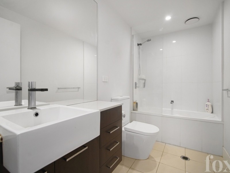 1809/25-31 East Quay Drive, Biggera Waters QLD 4216