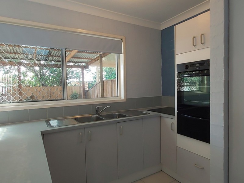 7/13 Brown Street, Labrador QLD 4215