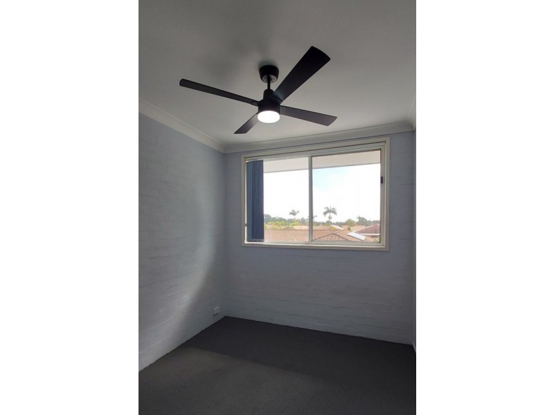 7/13 Brown Street, Labrador QLD 4215