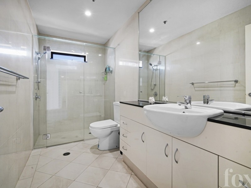 1404/2865 Gold Coast Highway, Surfers Paradise QLD 4217