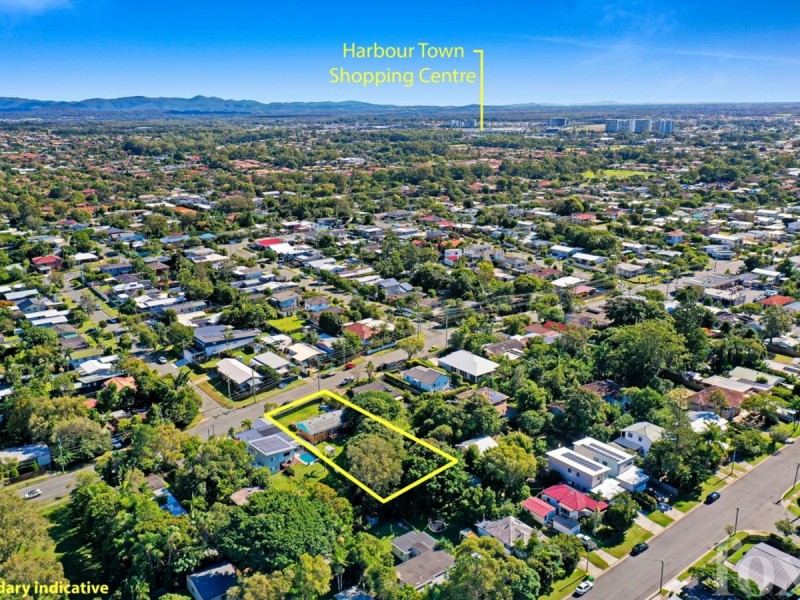 85 Turpin Road, Labrador QLD 4215