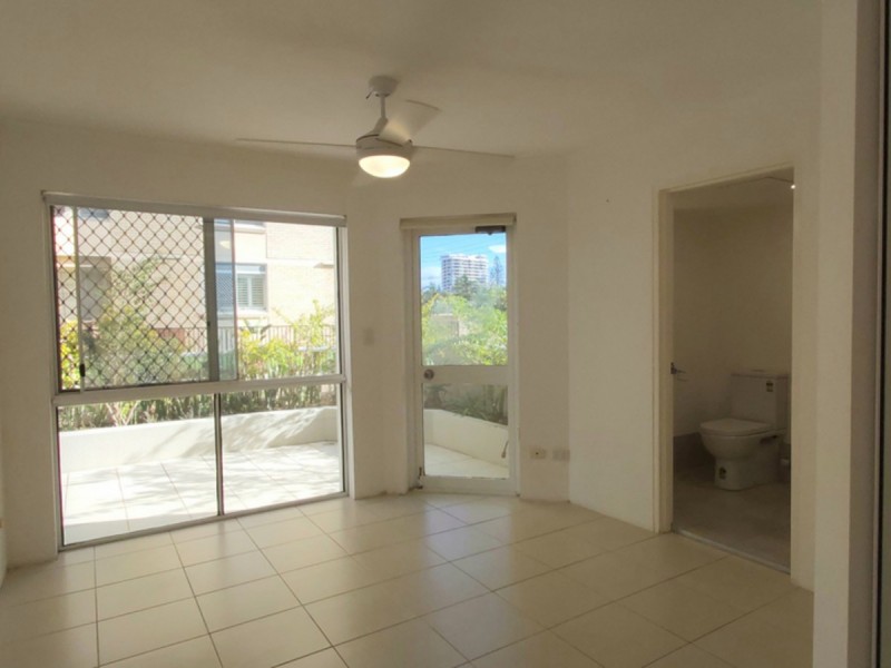 1/6 Breaker Street, Main Beach QLD 4217