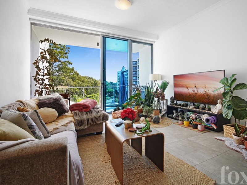 3210/397 Christine Avenue, Varsity Lakes QLD 4227