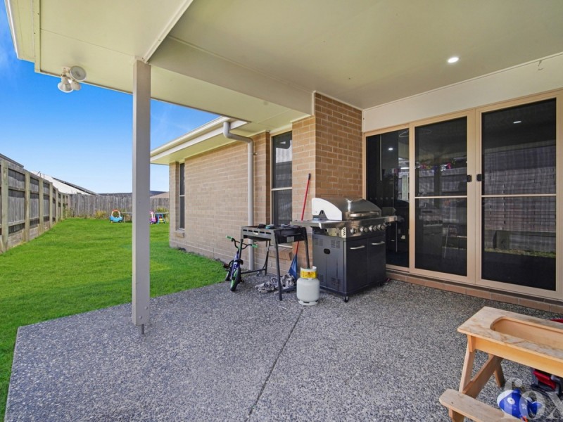 22 Coldstream Street, Pimpama QLD 4209