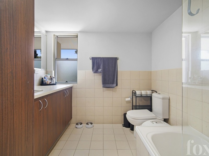 1002/33 Clark Street, Biggera Waters QLD 4216