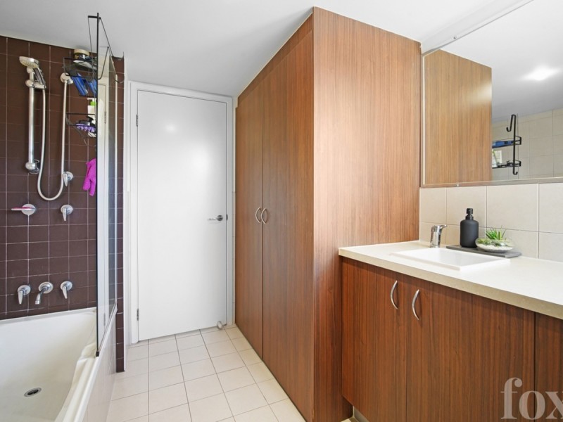 1002/33 Clark Street, Biggera Waters QLD 4216