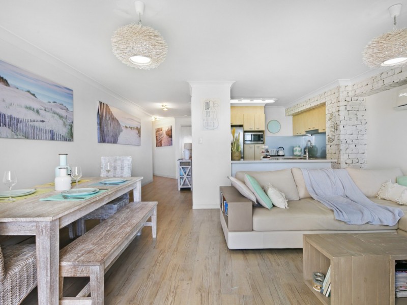 326/392 Marine Parade, Labrador QLD 4215