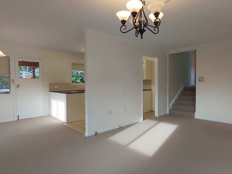 73 Falconer Street, Southport QLD 4215
