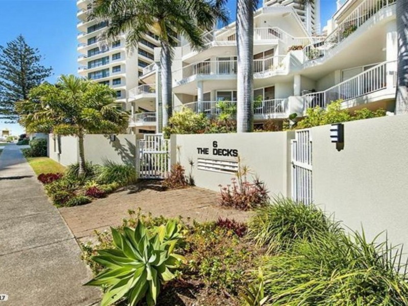 1/6 Breaker Street, Main Beach QLD 4217