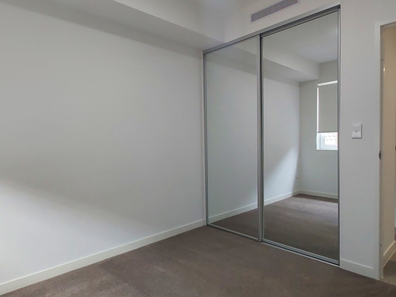 201/4-8 Meron, Southport QLD 4215