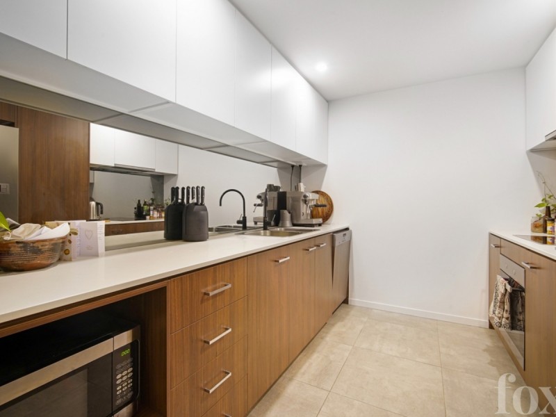 3008/397 Christine Avenue, Varsity Lakes QLD 4227