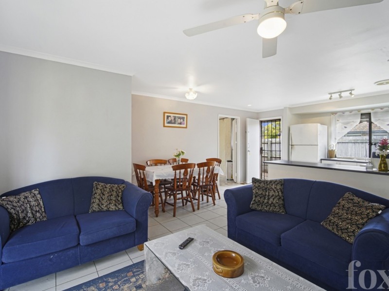 2/21 Botanical Drive, Labrador QLD 4215