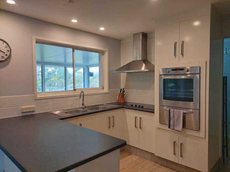 90 Mortensen Road, Nerang QLD 4211