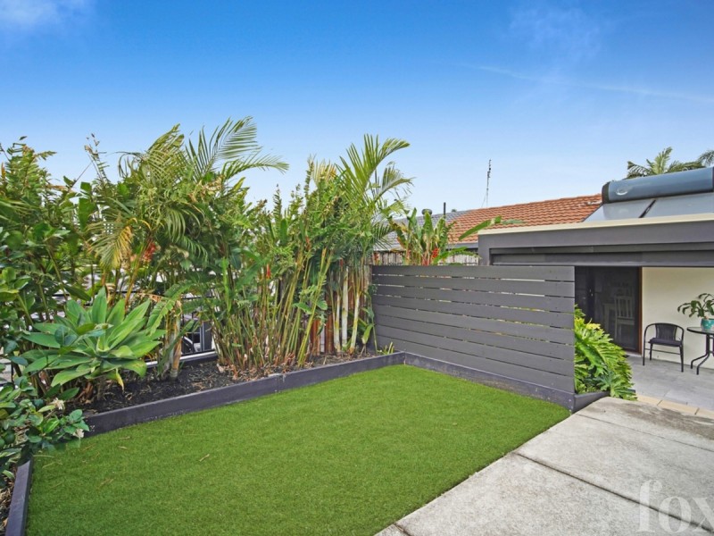 1/17 Botanical Drive, Labrador QLD 4215