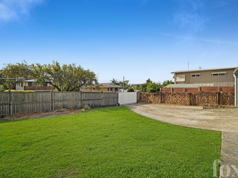 21 Kingsley Street, Labrador QLD 4215