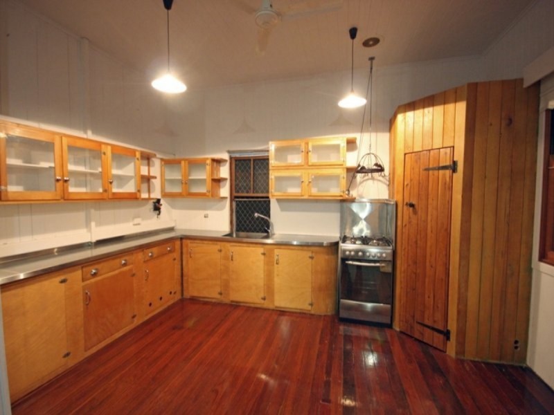 7 William Street, Southport QLD 4215