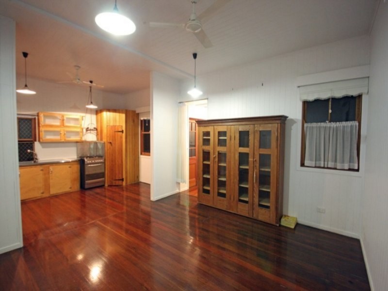 7 William Street, Southport QLD 4215