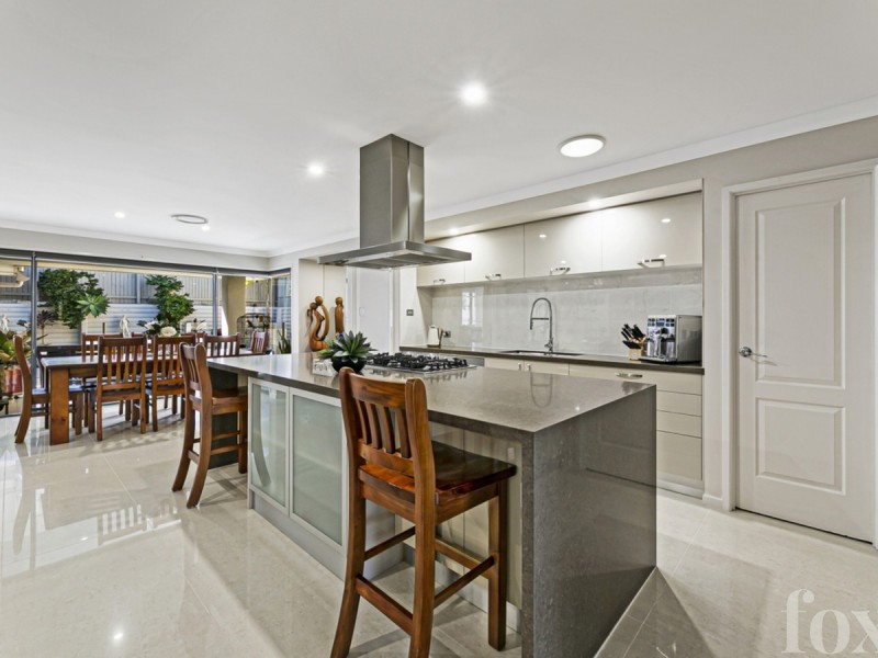 21 Stringybark Drive, Molendinar QLD 4214