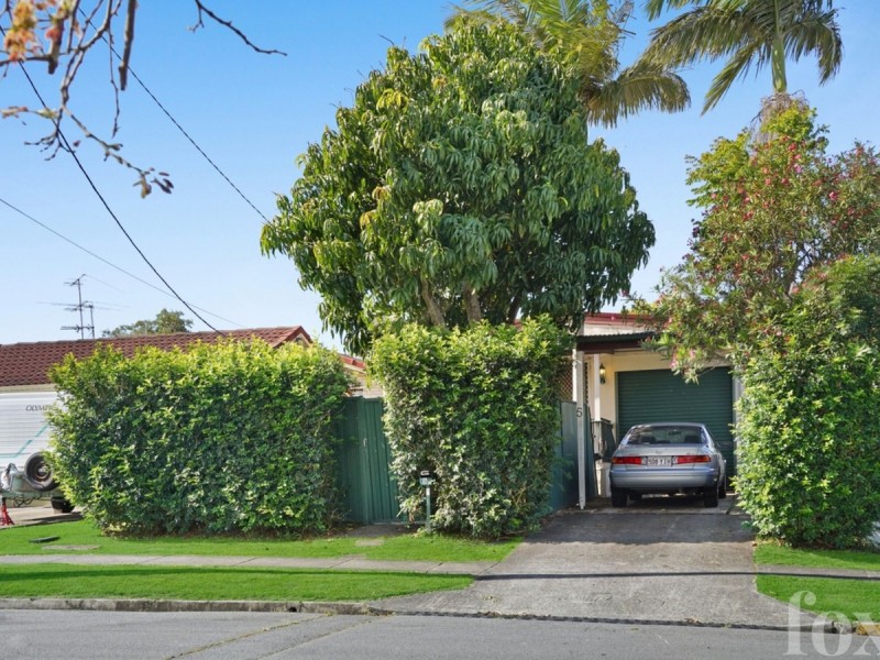 5 Spencer Street, Southport QLD 4215
