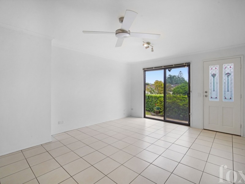 1/13 Senate Street, Labrador QLD 4215