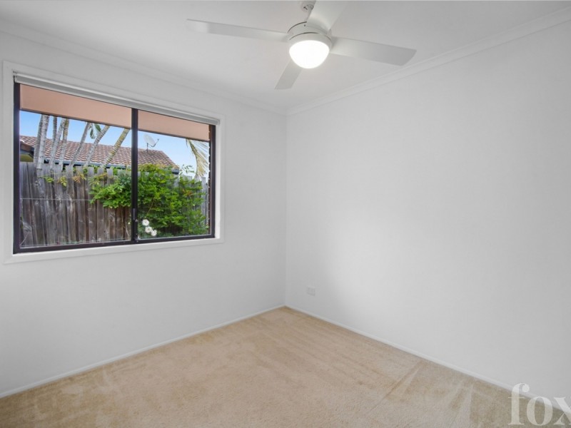1/13 Senate Street, Labrador QLD 4215