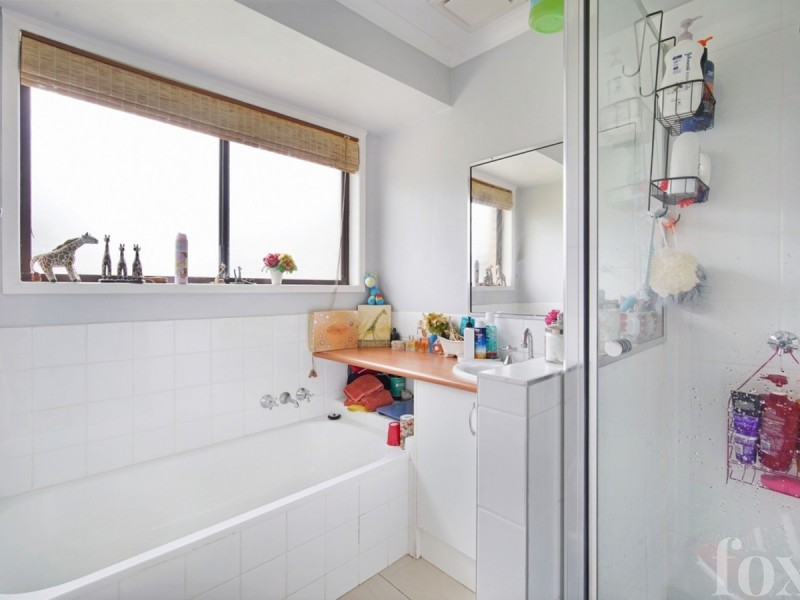 2/7 Morinda Way, Labrador QLD 4215