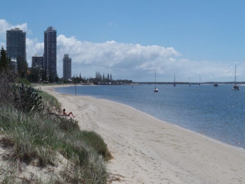 2/448 Marine Parade, Biggera Waters QLD 4216