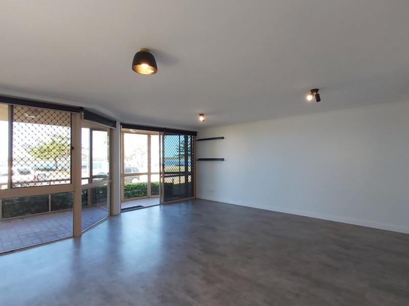 2/448 Marine Parade, Biggera Waters QLD 4216