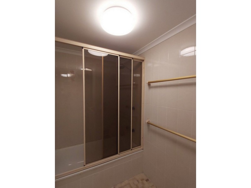 2/448 Marine Parade, Biggera Waters QLD 4216