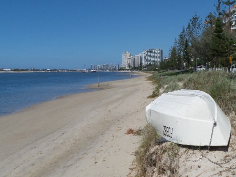 2/448 Marine Parade, Biggera Waters QLD 4216