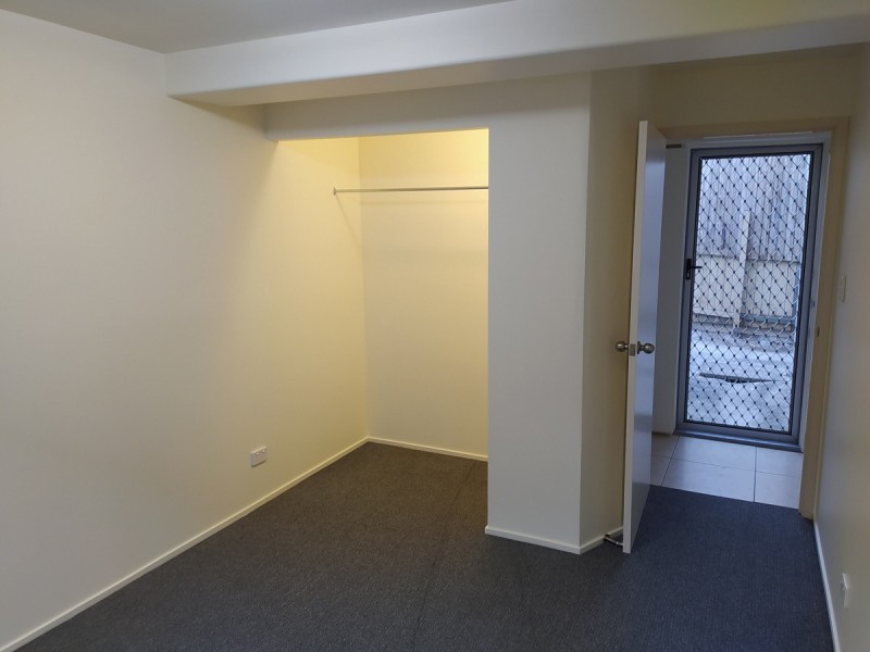 26 Gurrah Avenue, Southport QLD 4215