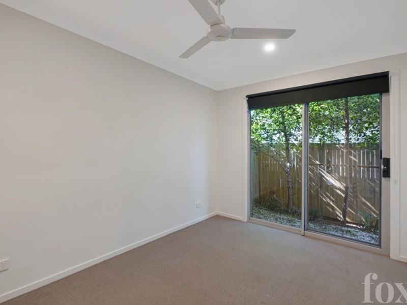 2/123 Falconer Street, Southport QLD 4215