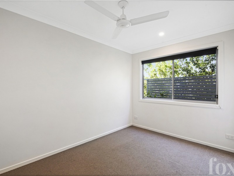 2/123 Falconer Street, Southport QLD 4215