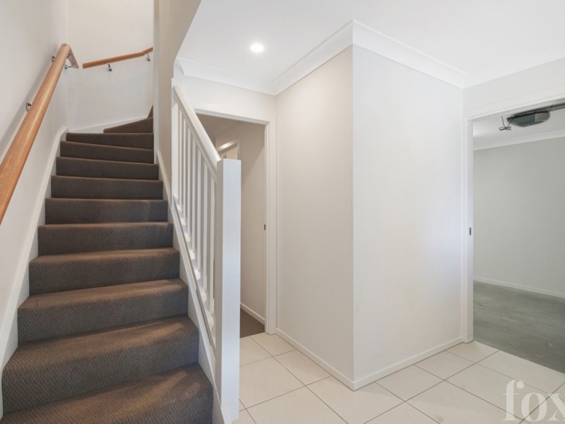 2/123 Falconer Street, Southport QLD 4215