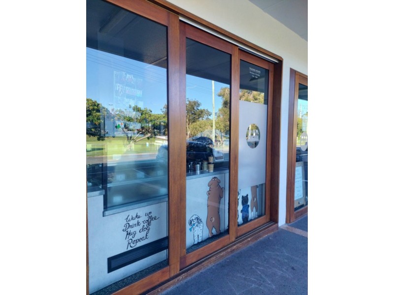 2/5 Caroline Avenue, Southport QLD 4215