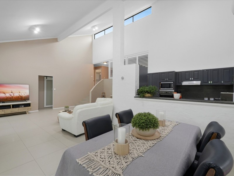 39 Bartlett Avenue, Nerang QLD 4211