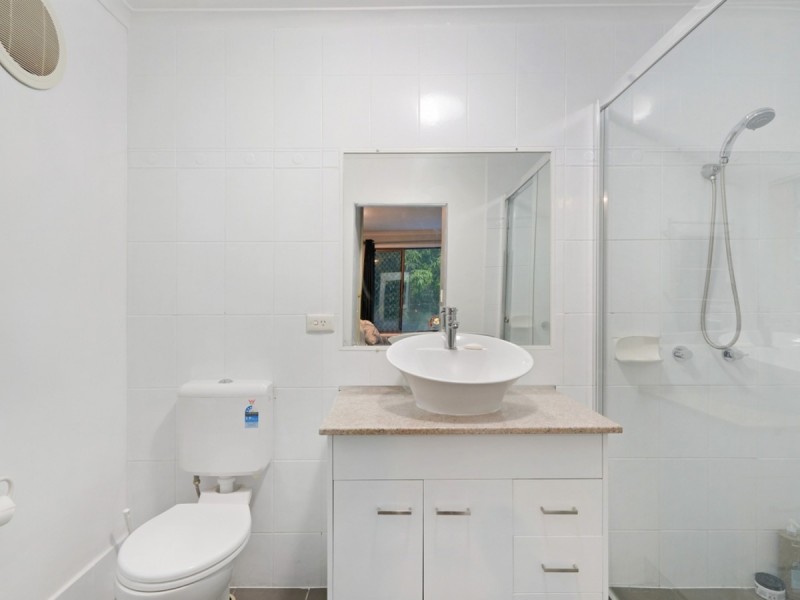 39 Bartlett Avenue, Nerang QLD 4211
