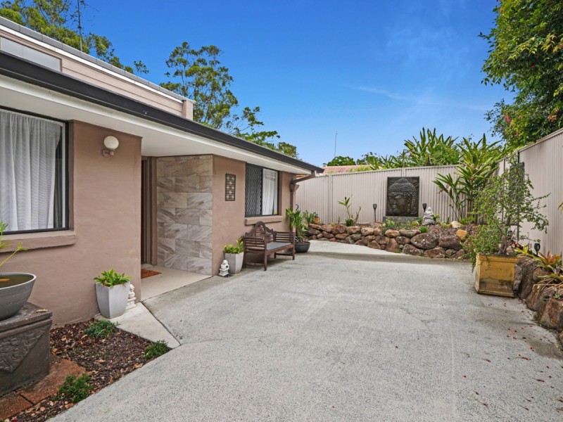 39 Bartlett Avenue, Nerang QLD 4211