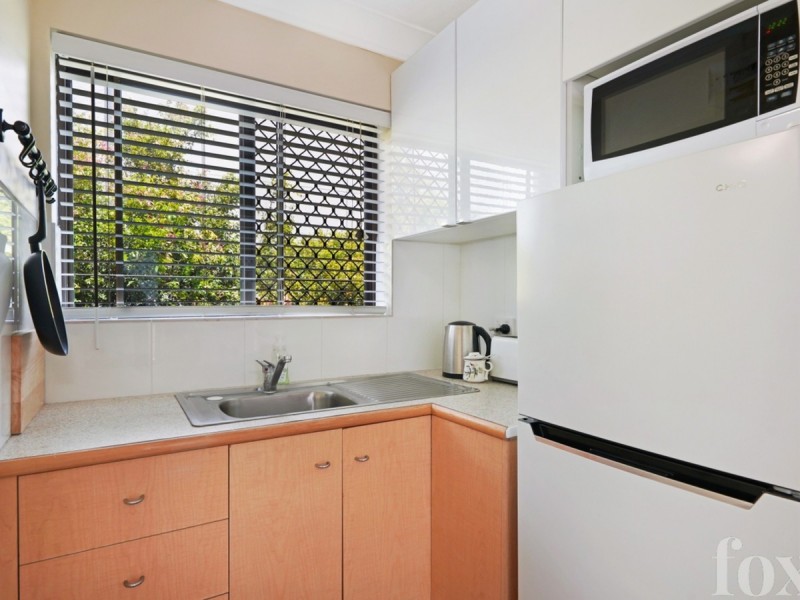 205/132 Marine Parade, Southport QLD 4215