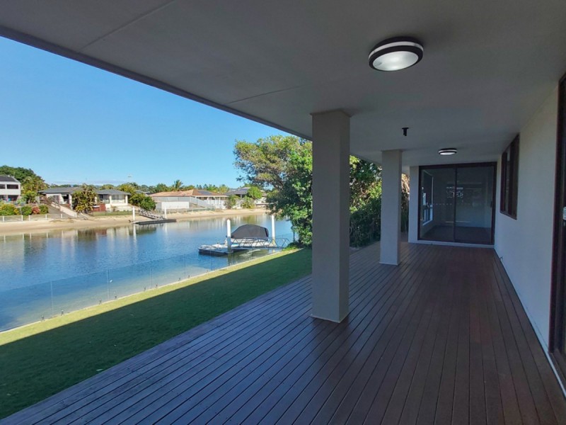 62 Gretel Drive, Mermaid Waters QLD 4218